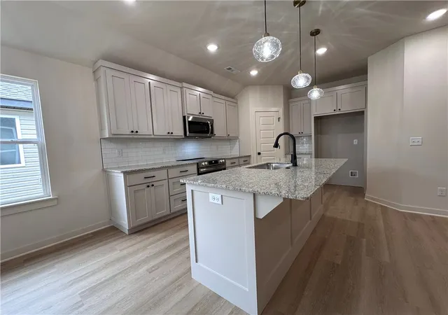2nd image of 1728 Gerald Shay Rd, Gentry, AR 72734 | MLS# 1348251