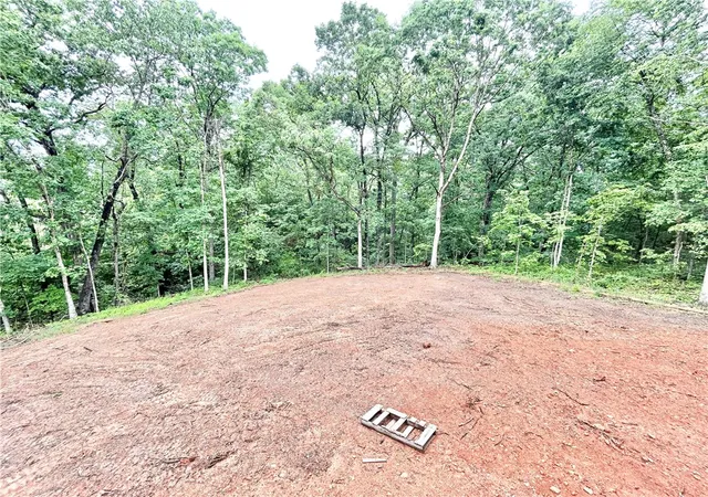 2nd image of 16 Dumfries Ln, Bella Vista, AR 72715 | MLS# 1348056