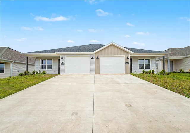 Homes for sale in Bentonville, AR | 6609 & 6611 Nw Altus St, Bentonville, AR 72713 | MLS# 1348395