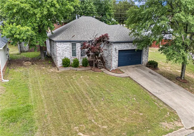 Homes for sale in Russellville, AR | 309 Preston Dr, Russellville, AR 72802 | MLS# 1347848