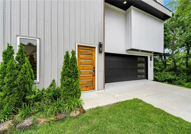 56th image of 204 S Forest Canyon Ave, Fayetteville, AR 72701 | MLS# 1348294
