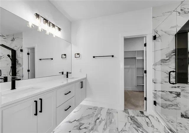 Photo 3 of Single family home for sale at 204 S Forest Cyn Ave, Fayetteville, AR 72701 | MLS# 1348294 | Listing updated on 2026-09-18