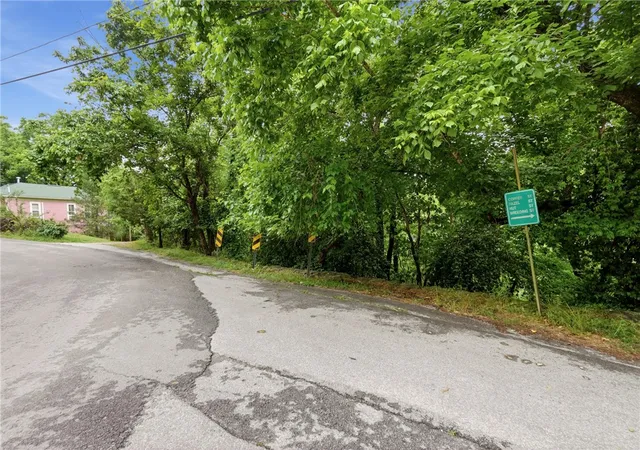 1st image of Hale St, Eureka Springs, AR 72632 | MLS# 1348483