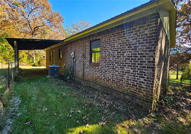 Homes for sale in Dardanelle, AR | 10153 Crooked Pine Rd, Dardanelle, AR 72834 | MLS# 1348392