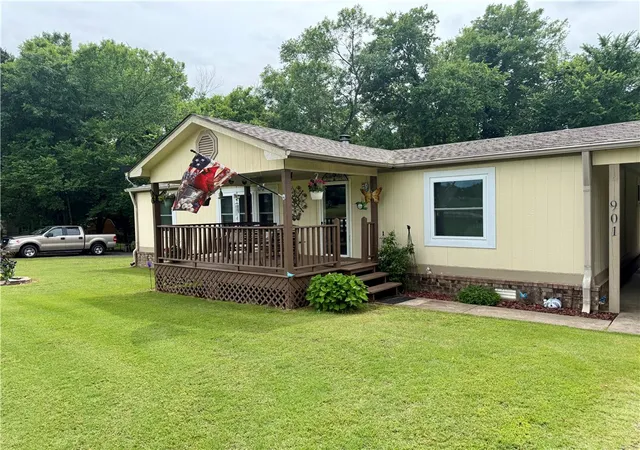 Homes for sale in Pottsville, AR | 901 River Rd, Pottsville, AR 72858 | MLS# 1348280