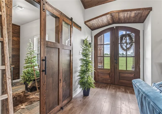 5th image of 2215 Deepwood Dr, Alma, AR 72921 | MLS# 1348402