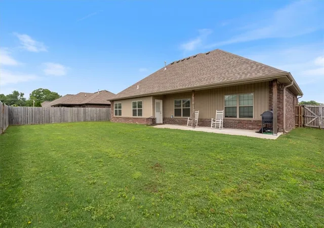 20th image of 201 Pin Oak St, Gentry, AR 72734 | MLS# 1348461