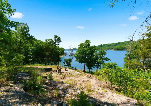 5th image of 10801 Cedar Rock Rd, Garfield, AR 72732 | MLS# 1348388