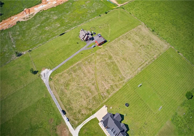 16th image of 712 Lindle Rd, Farmington, AR 72730 | MLS# 1348597
