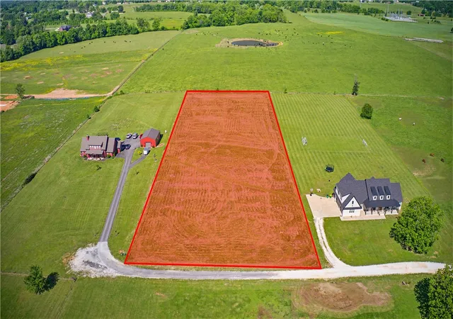 5th image of 712 Lindle Rd, Farmington, AR 72730 | MLS# 1348597