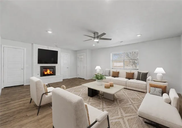 1st image of 1906 Se Taylor St, Bentonville, AR 72712 | MLS# 1348723