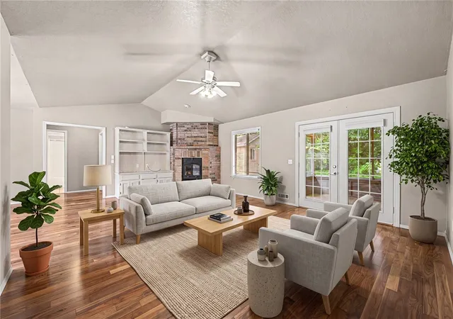 1st image of 7 Shanklin Dr, Bella Vista, AR 72715 | MLS# 1348600