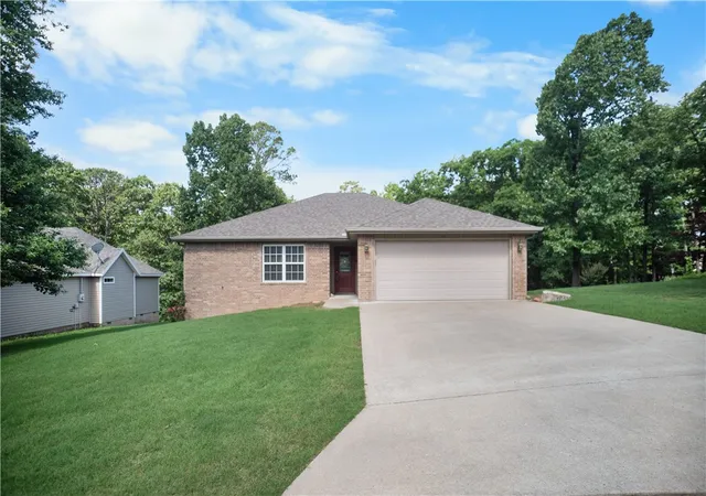 1st image of 6 Saint Agnes Ln, Bella Vista, AR 72714 | MLS# 1348912