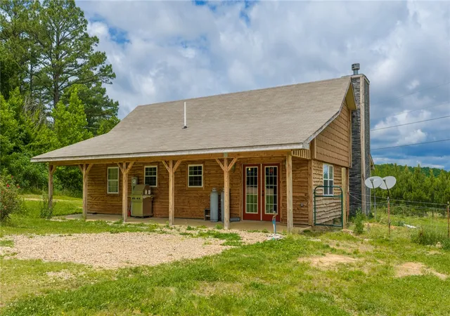 2nd image of 16009 Bradshaw, Mountainburg, AR 72946 | MLS# 1348755