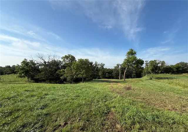 Photo 3 of House for sale at 15117 Phelps Rd, Siloam Springs, AR 72761 | MLS# 1348797 | Listing updated on 2026-06-10