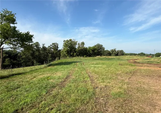 Photo 5 of House for sale at 15117 Phelps Rd, Siloam Springs, AR 72761 | MLS# 1348797 | Listing updated on 2026-06-10