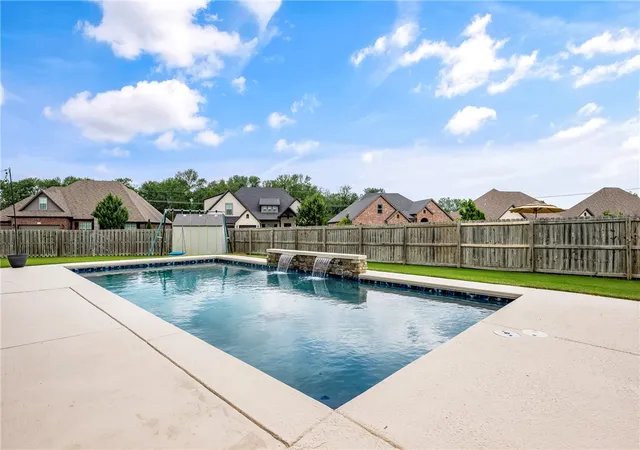 3rd image of 1701 Helen Ln, Bentonville, AR 72713 | MLS# 1347736