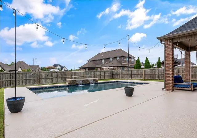 4th image of 1701 Helen Ln, Bentonville, AR 72713 | MLS# 1347736