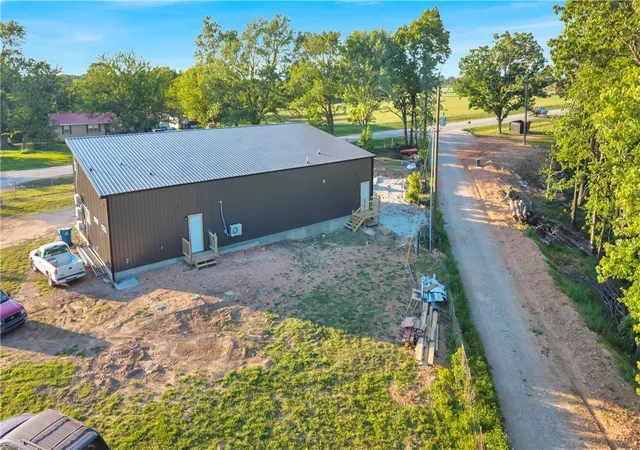 3rd image of 15427 W Hwy 12, Gentry, AR 72734 | MLS# 1348686