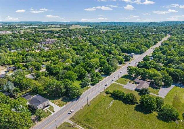 1st image of 2460 Wedington Dr, Fayetteville, AR 72701 | MLS# 1347918