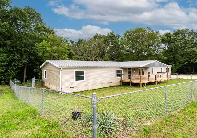 3rd image of 18624 N Hwy 59, Siloam Springs, AR 72761 | MLS# 1348802
