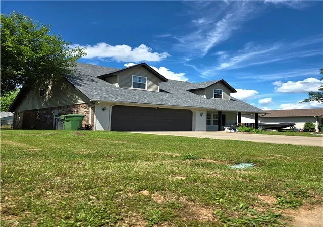 Homes for sale in Rogers, AR | 2705 W Sunset Dr, Rogers, AR 72756 | MLS# 1348692