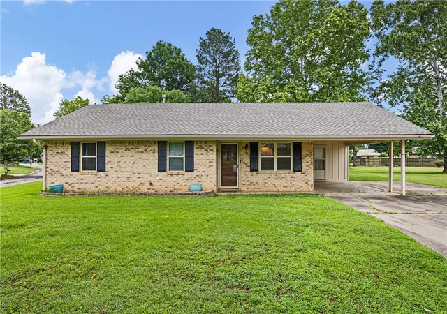 Homes for sale in Booneville, AR | 1108 Magnolia Ln, Booneville, AR 72927 | MLS# 1349022