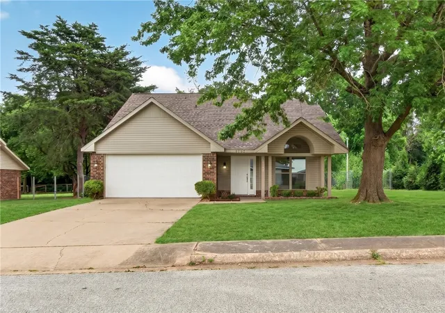 1st image of 5765 Walden St, Lowell, AR 72745 | MLS# 1349047