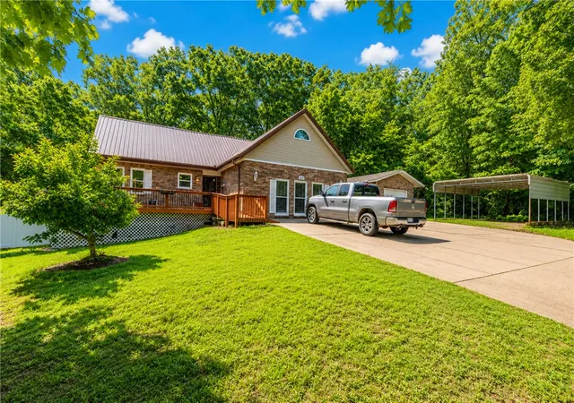 Homes for sale in Cassville, MO | 185 Glenwood Cir, Cassville, MO 65625 | MLS# 1349149