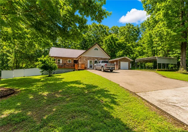 Homes for sale in Cassville, MO | 185 Glenwood Cir, Cassville, MO 65625 | MLS# 1349149