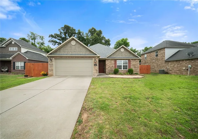 Photo 1 of Single family home for sale at 1502 W Kelley Dr, Rogers, AR 72756 | MLS# 1348496 | Listing updated on 2026-06-27