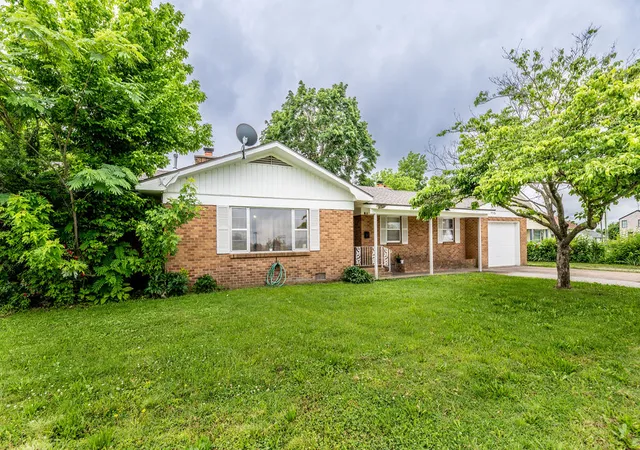 5th image of 410 W Olive St, Rogers, AR 72756 | MLS# 1347467
