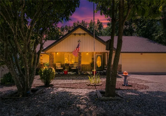 1st image of 41 Portsmouth Dr, Bella Vista, AR 72715 | MLS# 1349232