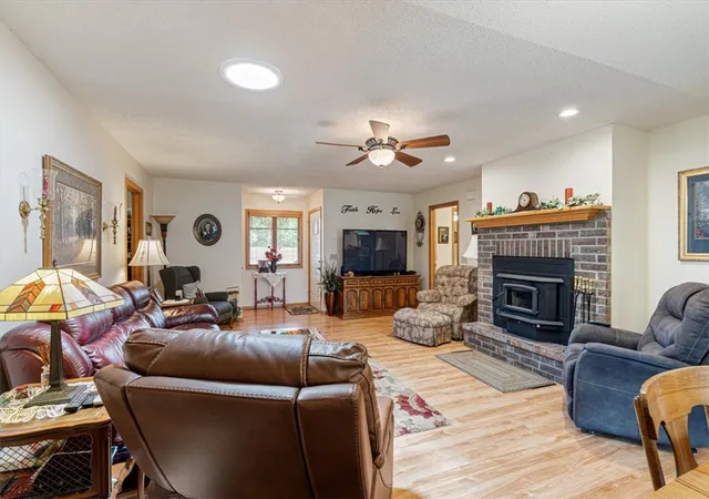 5th image of 19 Kildonan Dr, Bella Vista, AR 72715 | MLS# 1349266