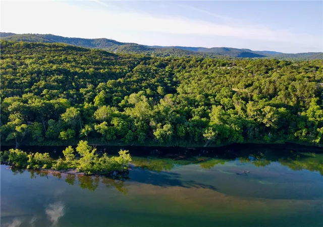 4th image of 223 County Road 1091, Eureka Springs, AR 72631 | MLS# 1349285