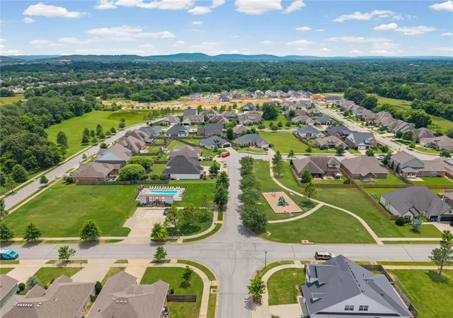 34th image of 4846 W Townbridge Dr, Fayetteville, AR 72704 | MLS# 1349262