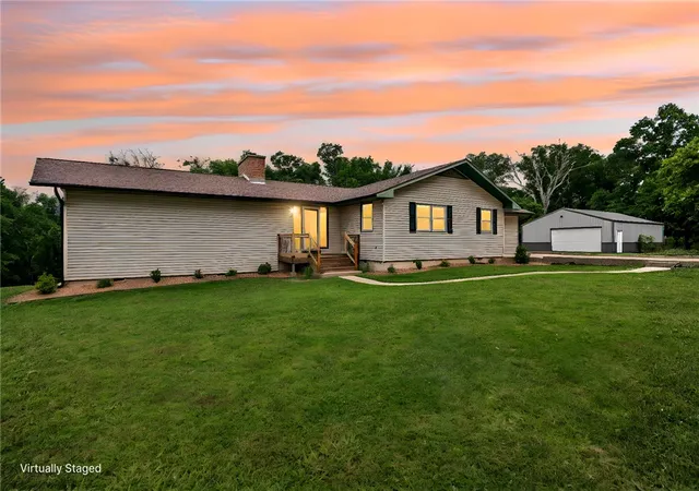37th image of 10210 Blackberry Ln, Gravette, AR 72736 | MLS# 1348869