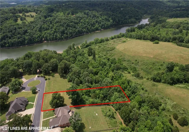 2nd image of 21659 Friendship View Dr, Springdale, AR 72764 | MLS# 1349399