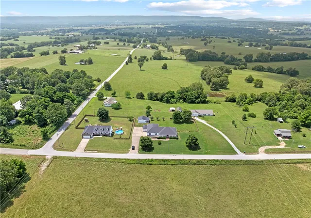 48th image of 2562 Prairie View Rd, Harrison, AR 72601 | MLS# 1345503