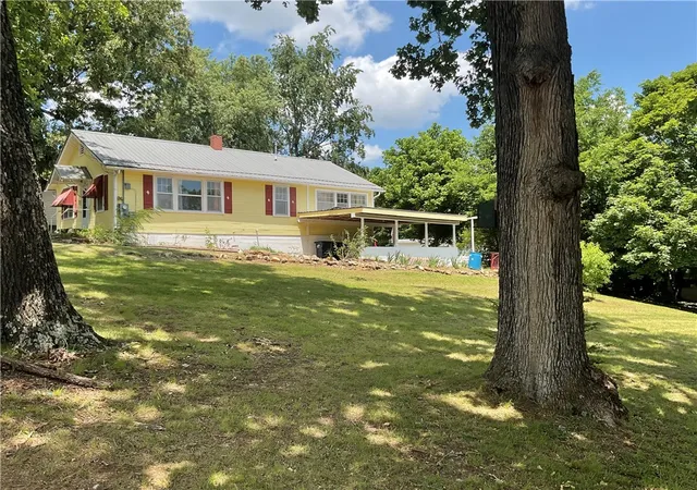 Homes for sale in Harrison, AR | 203 N Pine St, Harrison, AR 72601 | MLS# 1349434