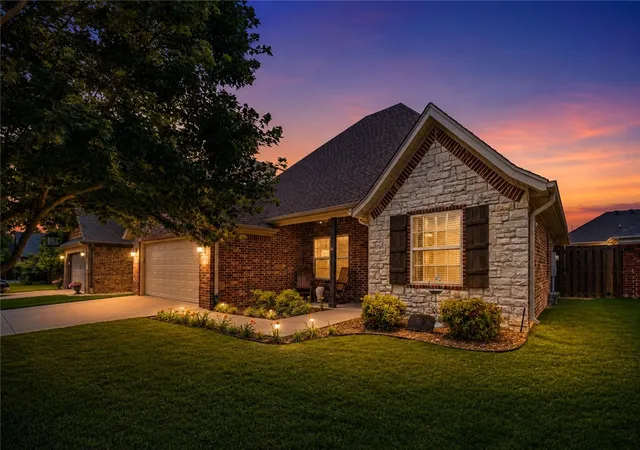 Homes for sale in Rogers, AR | 6502 S 49th St, Rogers, AR 72758 | MLS# 1349491