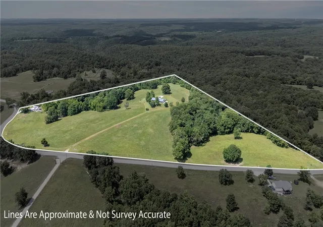 Homes for sale in Washburn, MO | 2170 State Hwy 90, Washburn, MO 65772 | MLS# 1349147