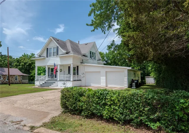 Homes for sale in Harrison, AR | 900 N Chestnut St, Harrison, AR 72601 | MLS# 1349503