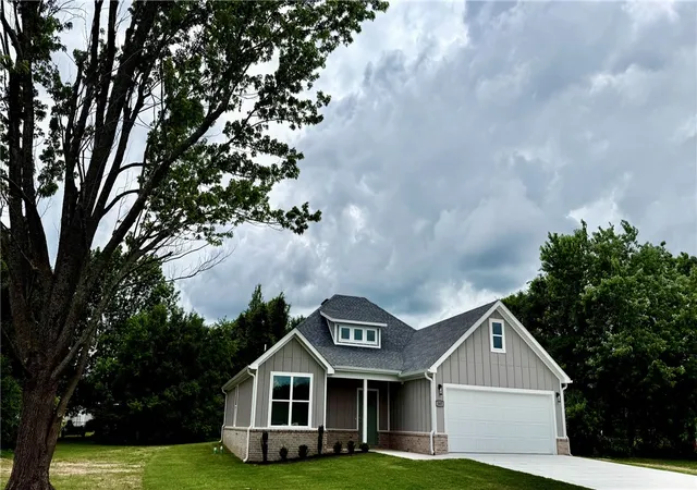Homes for sale in Lincoln, AR | 147 County Ave, Lincoln, AR 72744 | MLS# 1349647