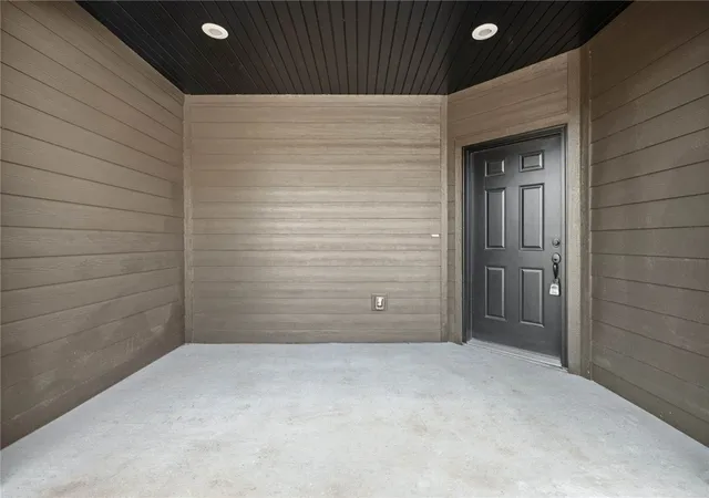 2nd image of 2763 W Rutledge Ln #1 & 2, Fayetteville, AR 72704 | MLS# 1349672