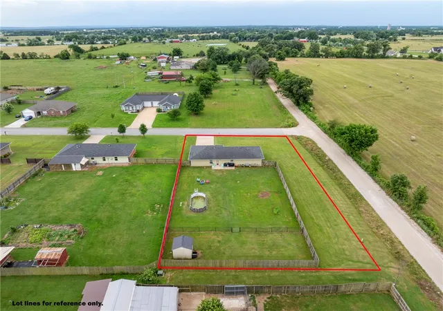 Photo 35 of Sale Pending at 21048 Richard Ct, Siloam Springs, AR 72761 | MLS# 1349633 | Listing updated on 2026-07-26