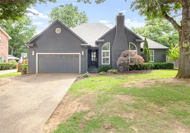 42nd image of 1642 N Charlee Ave, Fayetteville, AR 72703 | MLS# 1349754