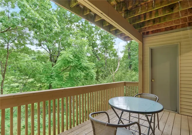 Homes for sale in Branson, MO | 152 Turnberry Drive, Branson, MO 65616 | Houzeo