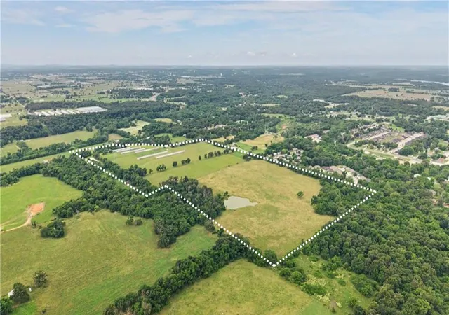 image of 20098 E Dawn Hill East Rd, Gentry, AR 72734 | MLS# 1348060