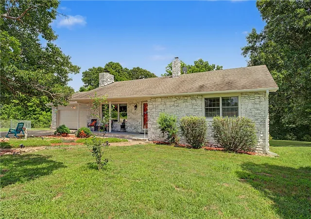 Photo 1 of Single family home for sale at 16698 Harmon Rd, Fayetteville, AR 72704 | MLS# 1350962 | Listing updated on 2026-07-10